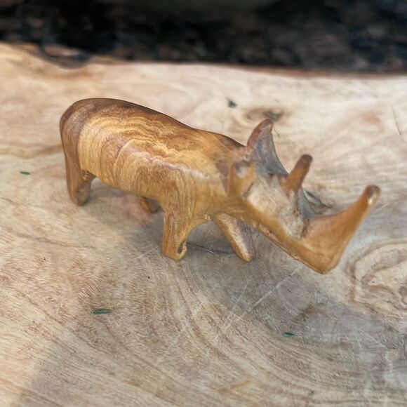 Miniature Wood Carved Rhinocerous - Picture 2 of 4